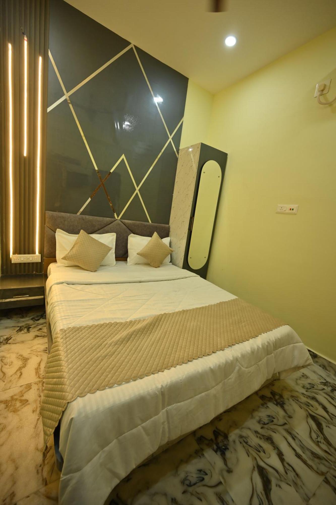 The Vintage Plaza Hotell Baripada Eksteriør bilde
