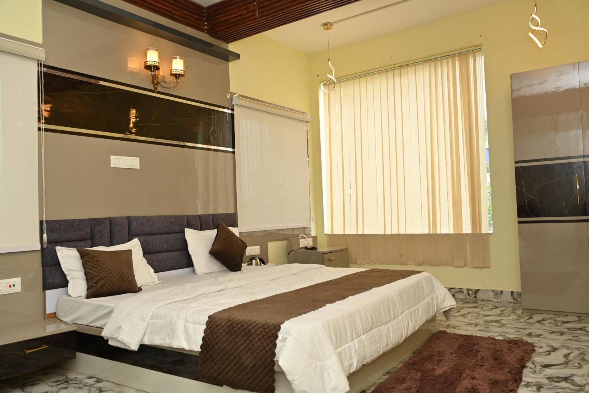 The Vintage Plaza Hotell Baripada Eksteriør bilde